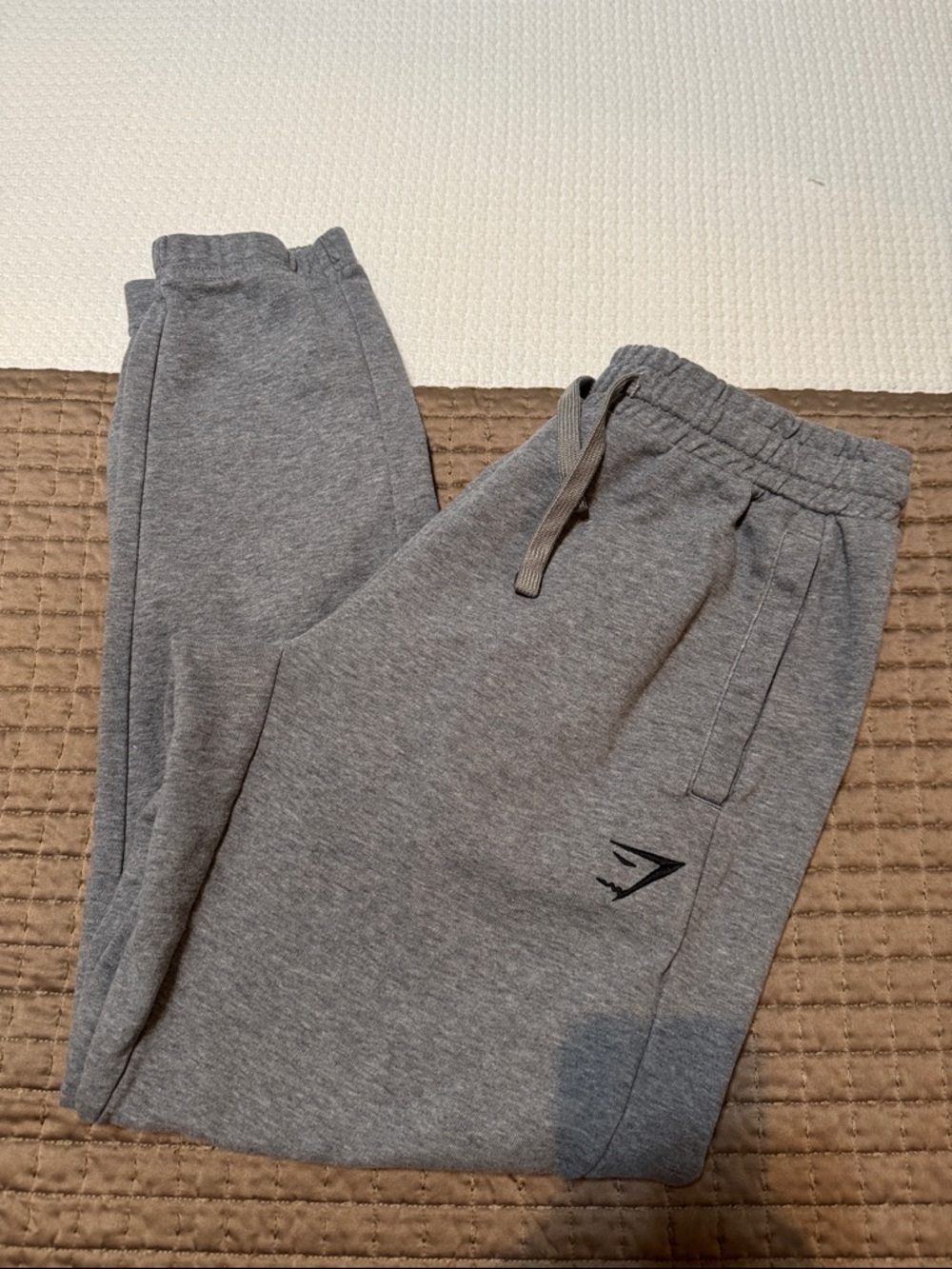 Gymshark Gray Men's Jogger sweatpants